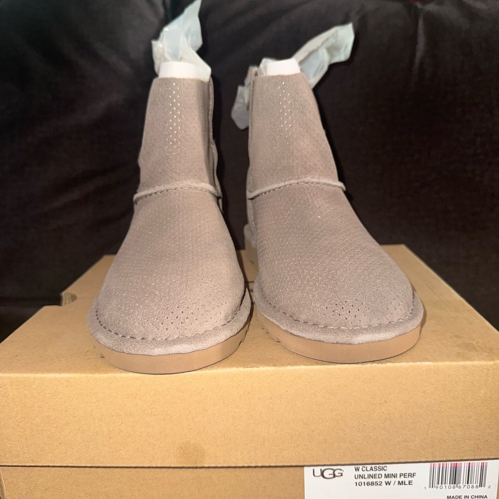 UGG Mini Suede Boots in Light Brown